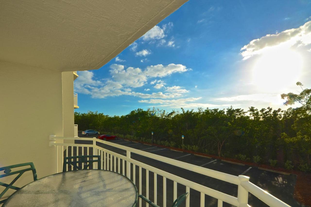 Sunrise Suites Dominican Suite #110 Ки-Уэст Экстерьер фото